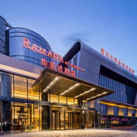 上海浦东东站华美达酒店 外观 照片