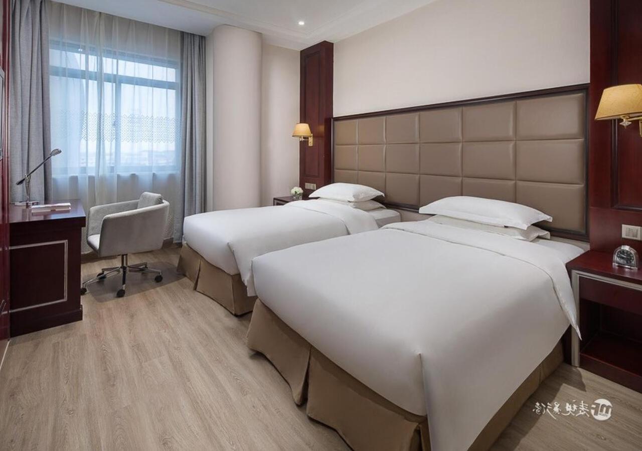 上海浦东东站华美达酒店 外观 照片